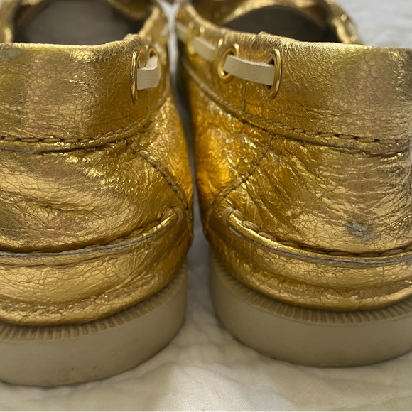Michael Kors Gold Leather Boat Shoes Flats 7 - Picture 3 of 7